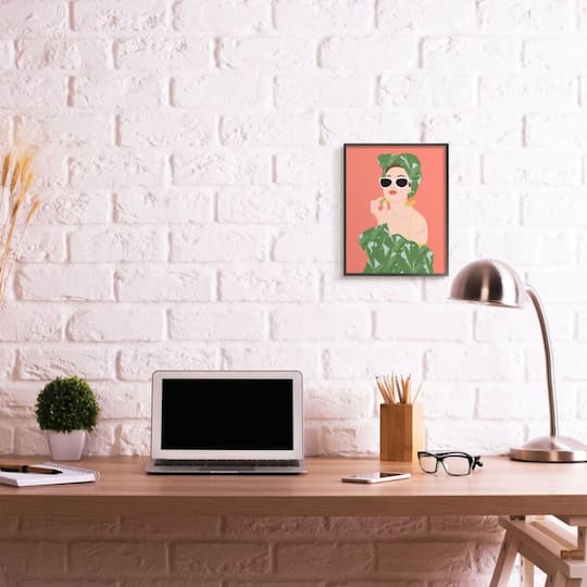 Stupell Industries Female Glamour in Tropical Fashion Lip Cosmetic Framed Wall Art